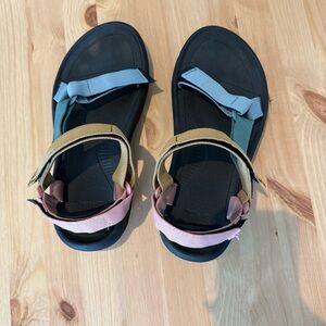TEVA HURRICANE XLT2 sandal size 9